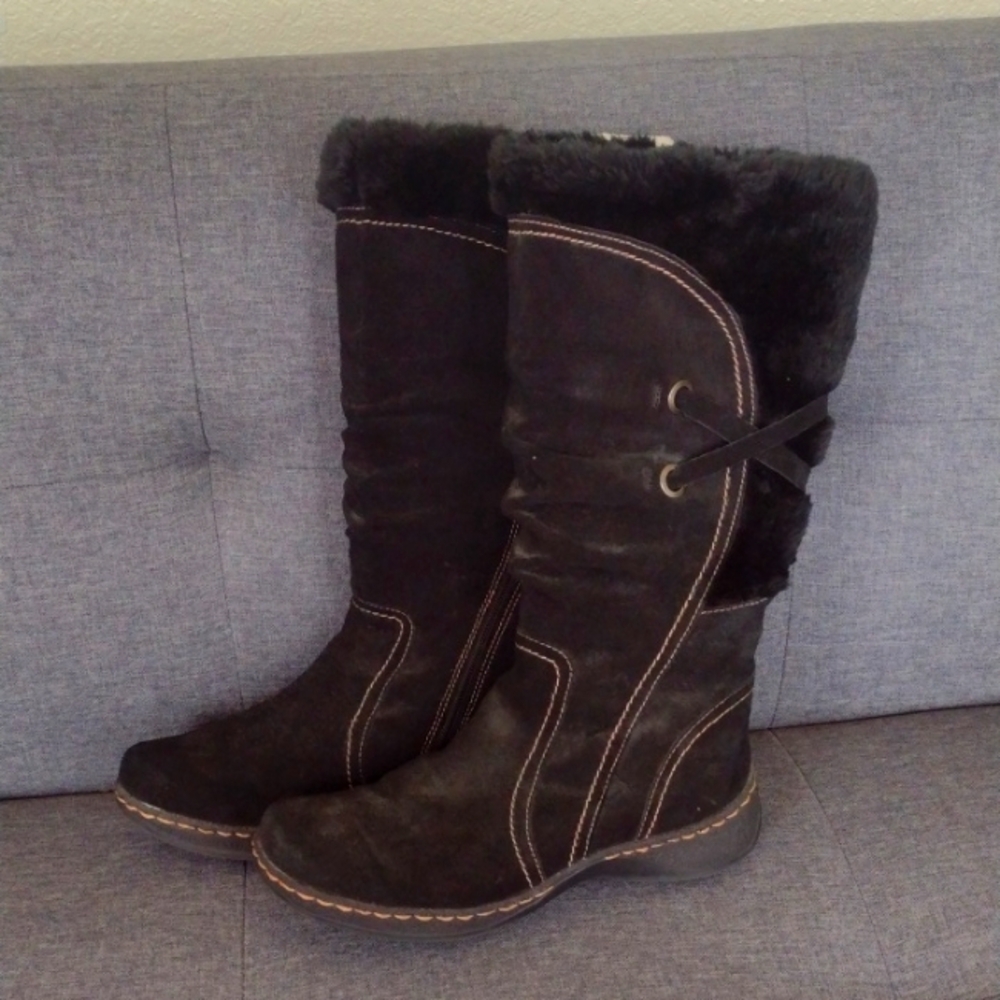 Women's Bare Traps Eventure Black Suede Boots 9.5M